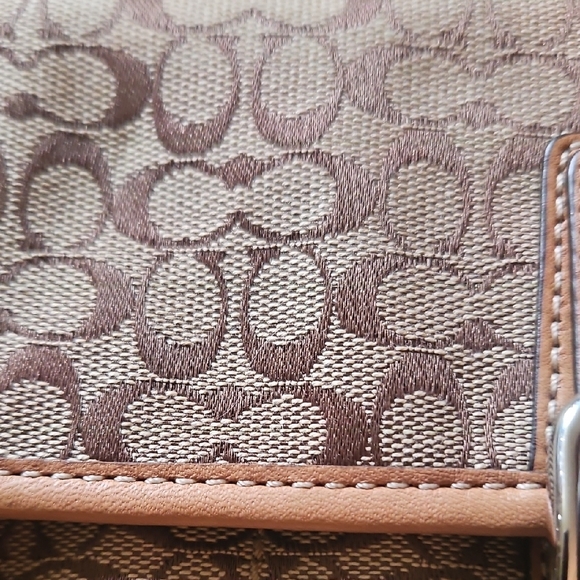 Brown Patterned Belt Bag with Buckle - Picture 5 of 6